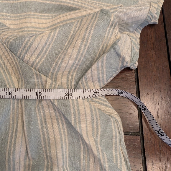 Lauren Conrad Short Bell Sleeve Top Size XL - Picture 12 of 12